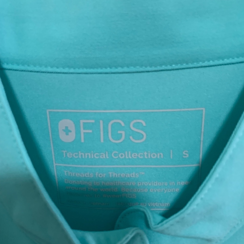 FIGS Rafaela oversized scrub too